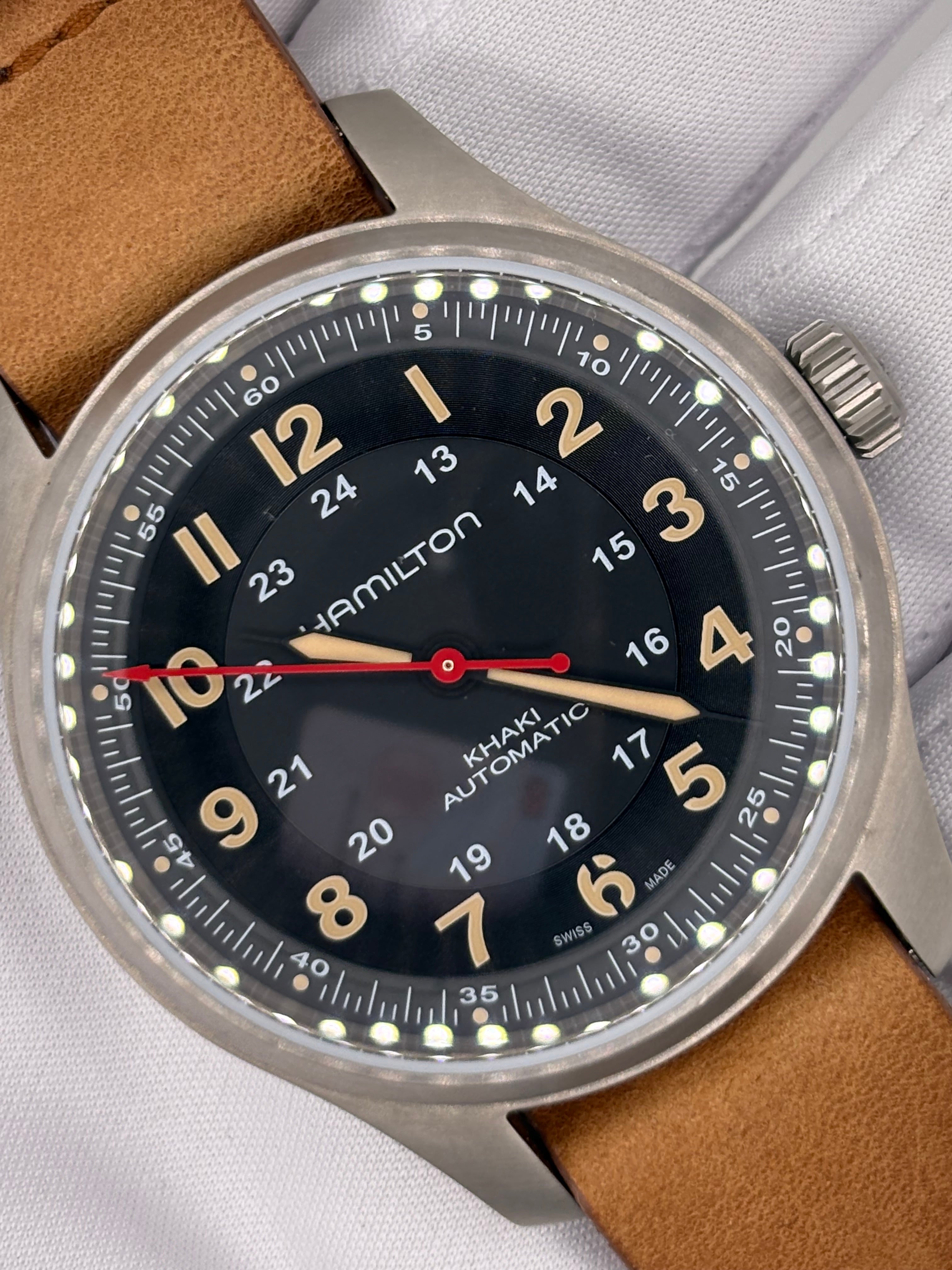 🔹 Hamilton Khaki Field Titanium Far Cry 6 – Limited Edition 42mm Auto