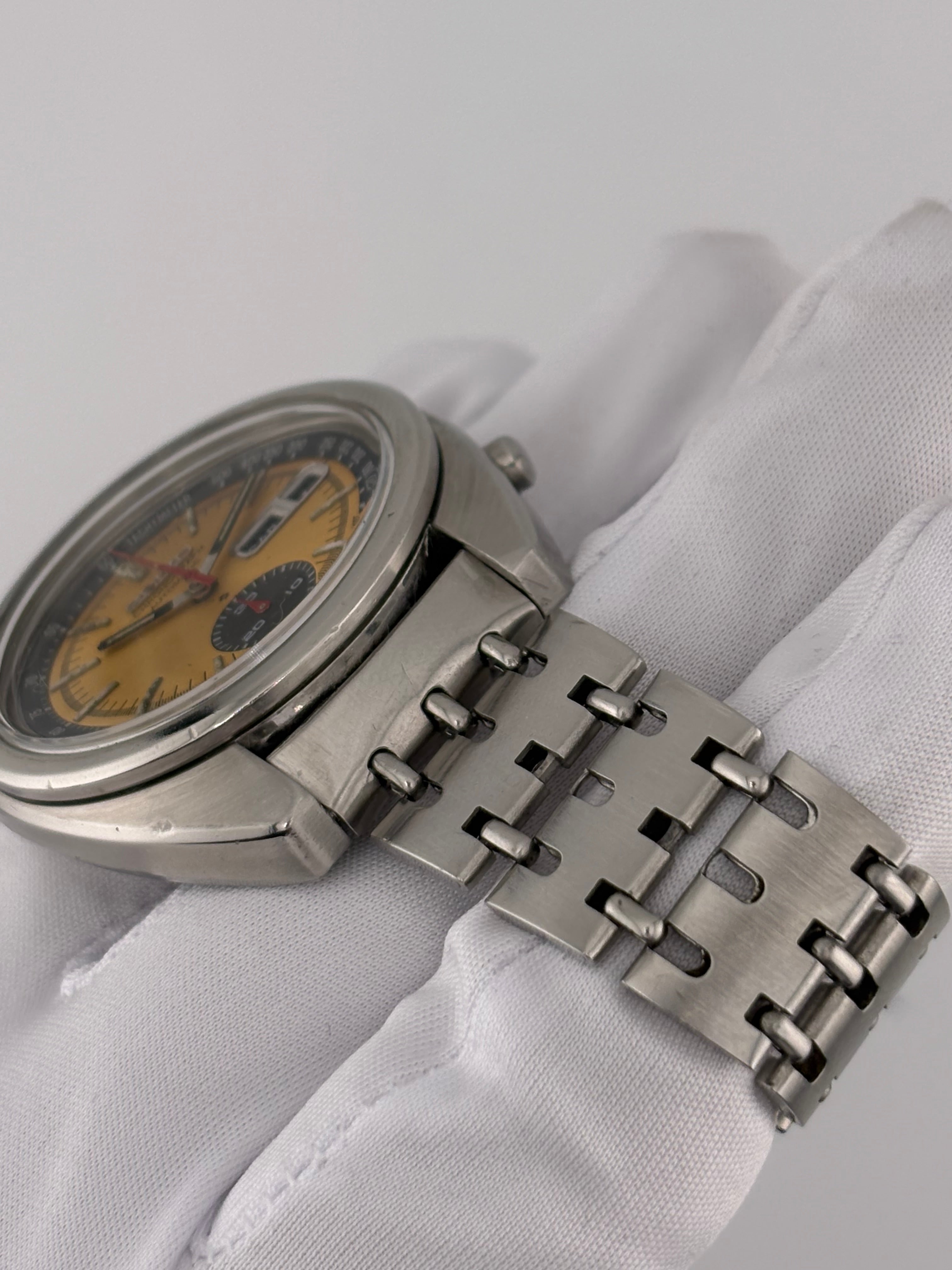 Seiko 6139-6012 “Baby Pogue” Yellow Dial