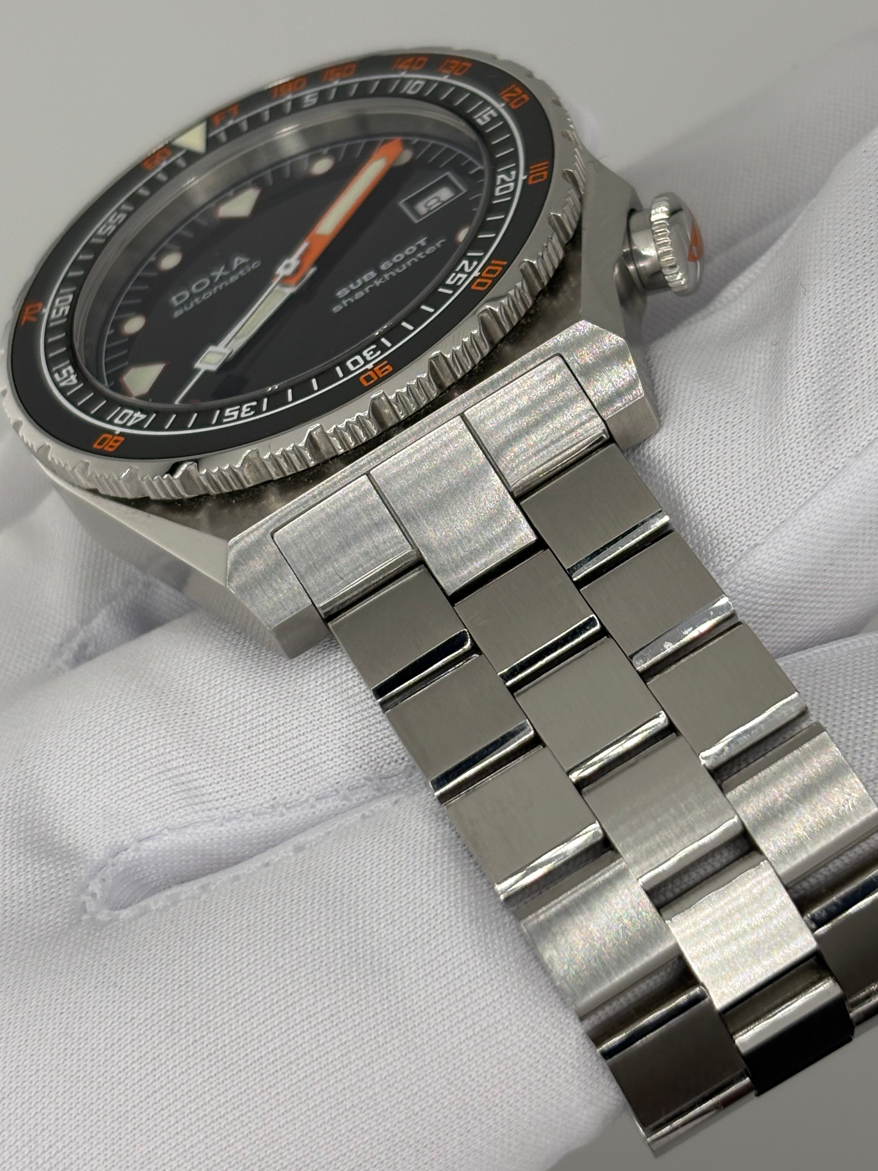 π DOXA SUB 600T Sharkhunter β Full Set β Outstanding Condition β¨
