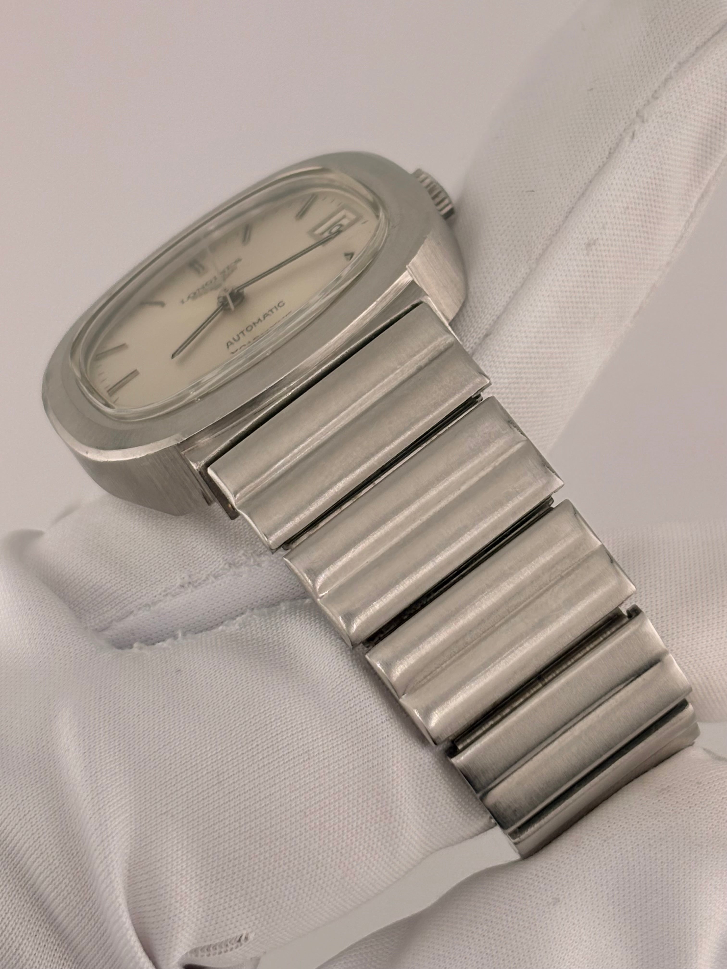 Longines Automatic Ref. 8901-590D Cal. L890.1 – 1970s