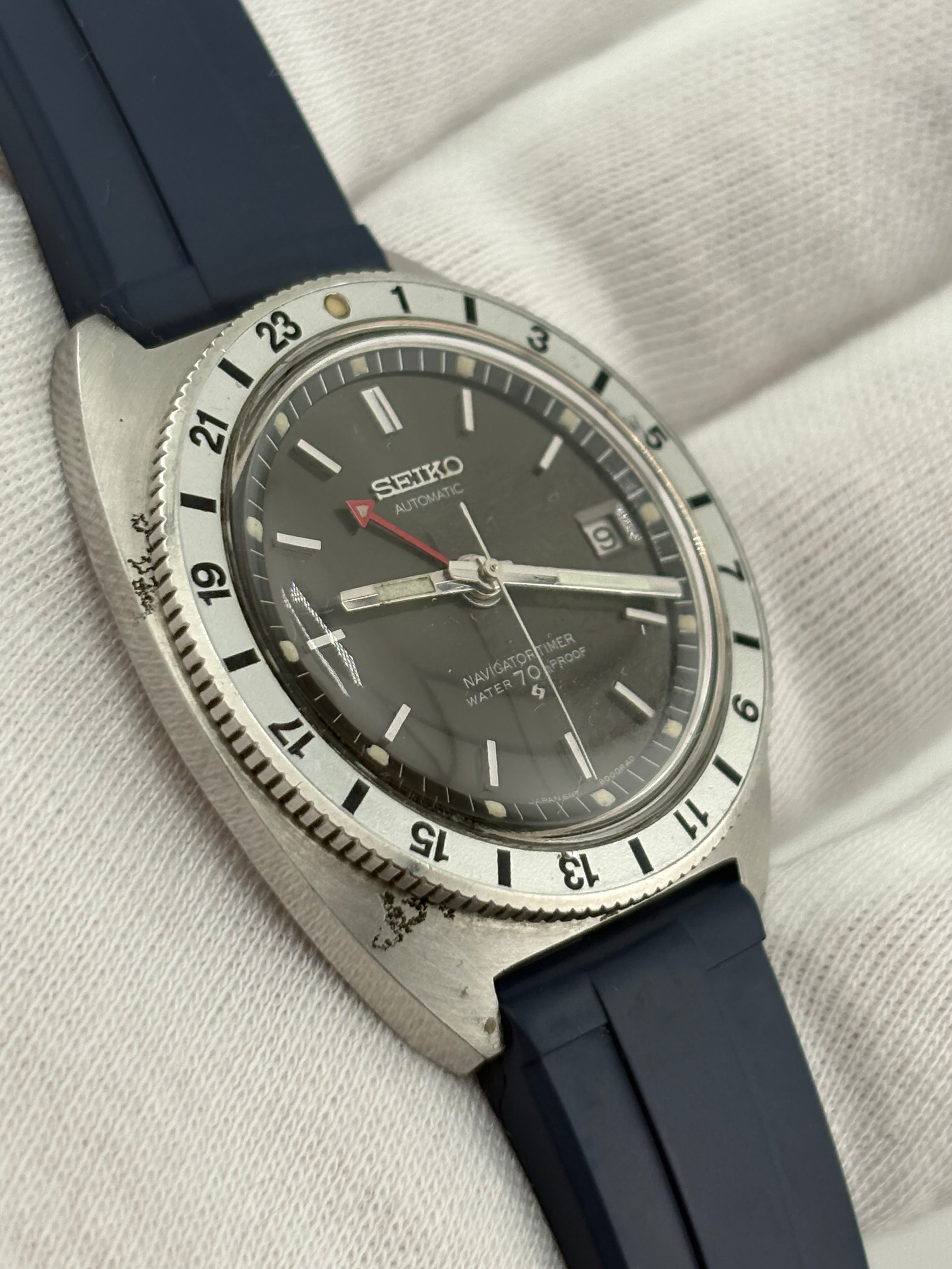 Vintage 1968 Seiko Navigator Timer GMT – Ref. 6117-8000 –