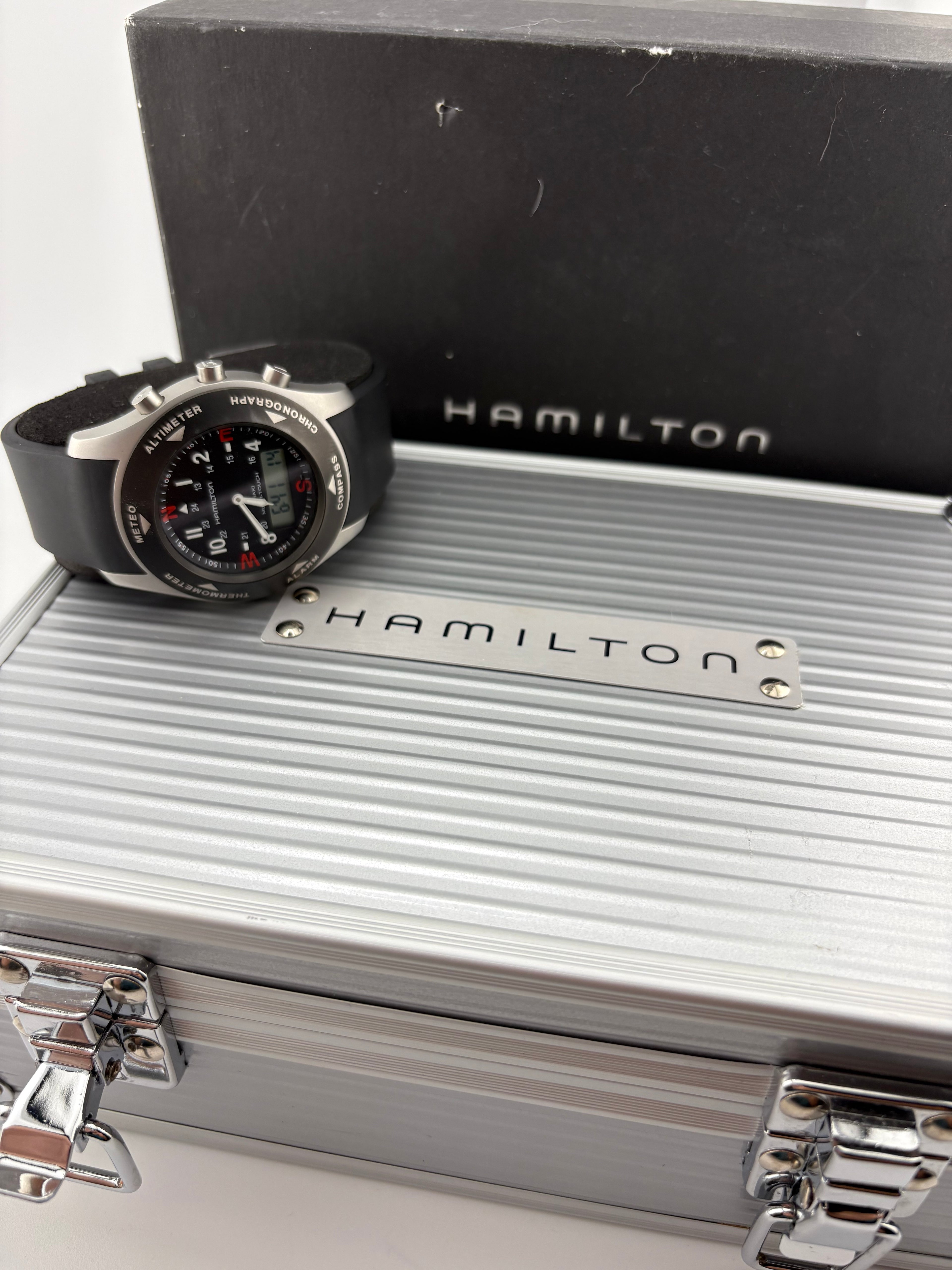 Hamilton Khaki NAVI-Touch H915240 Hybrid with Box