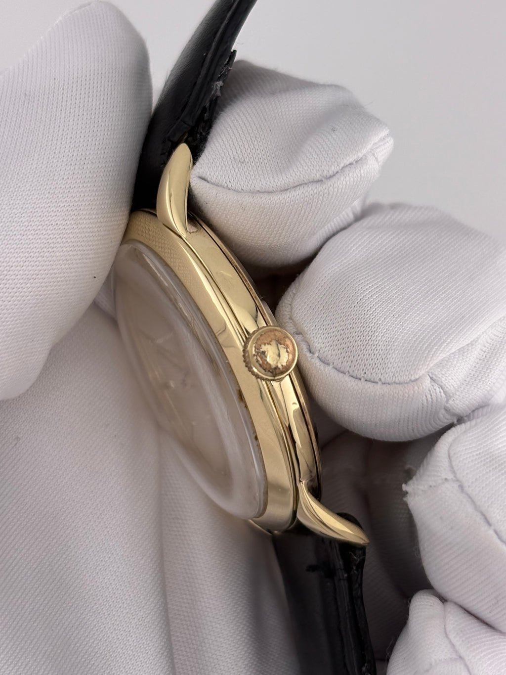 OMEGA Vintage Dress Watch – 14K Solid Gold – Calibre 269 – Manual Wind