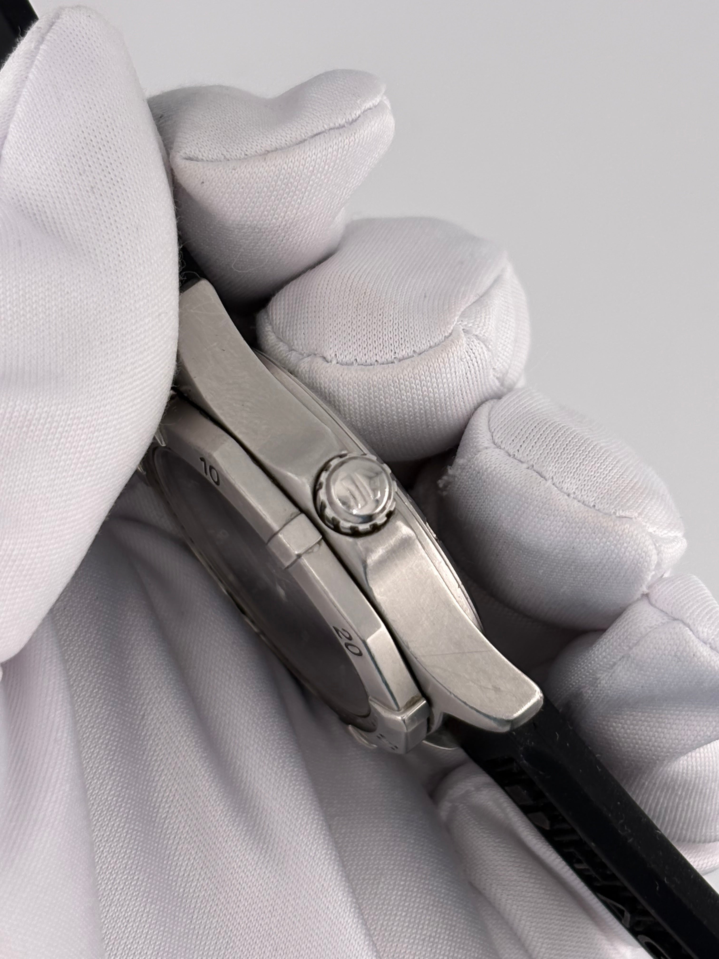 TAG Heuer Multigraph WK111A – The Hybrid Icon from the 2000s