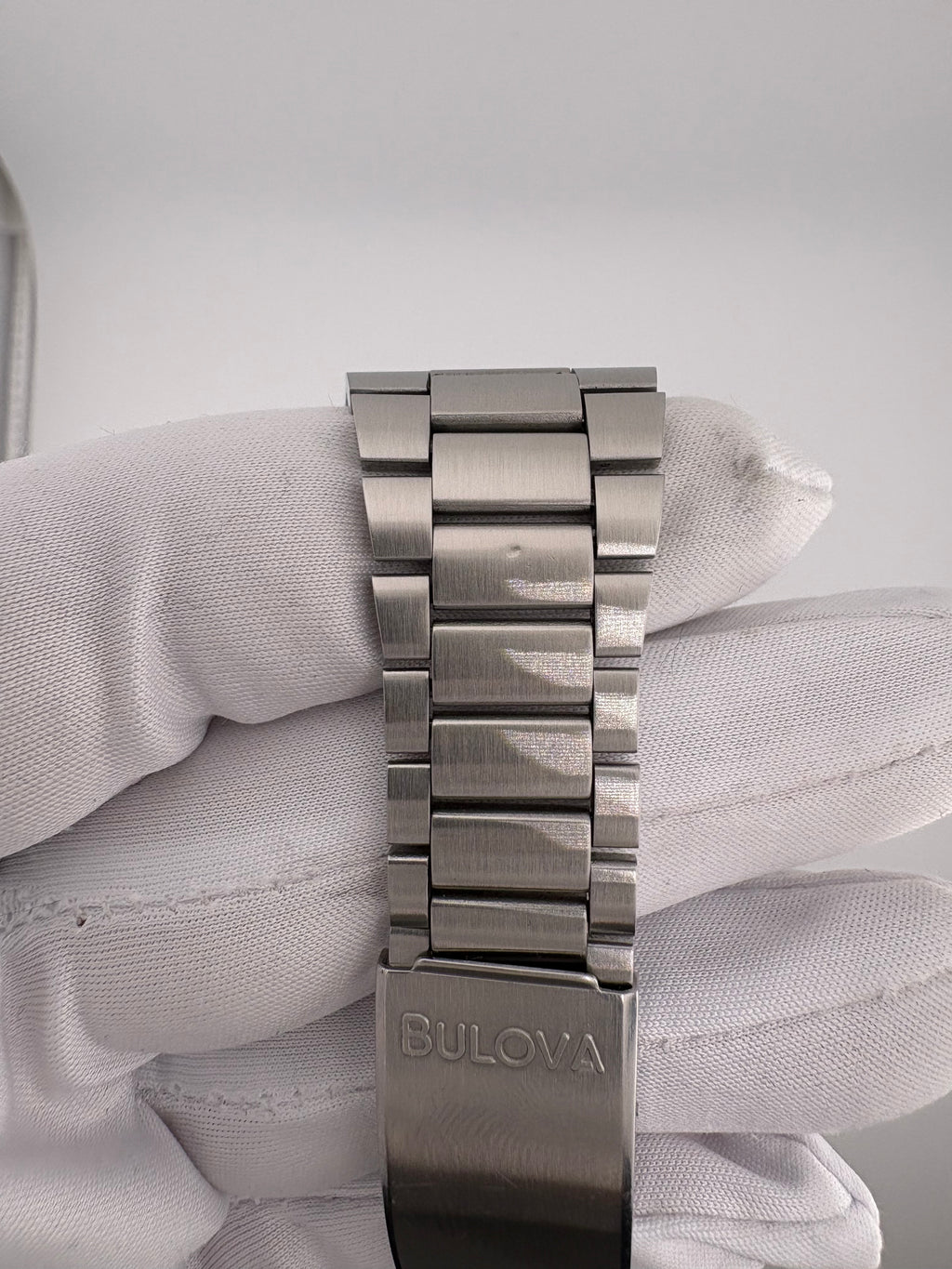 Bulova Accutron Spaceview – 1969 (M9) – Original Bulova Bracelet – Vintage Icon