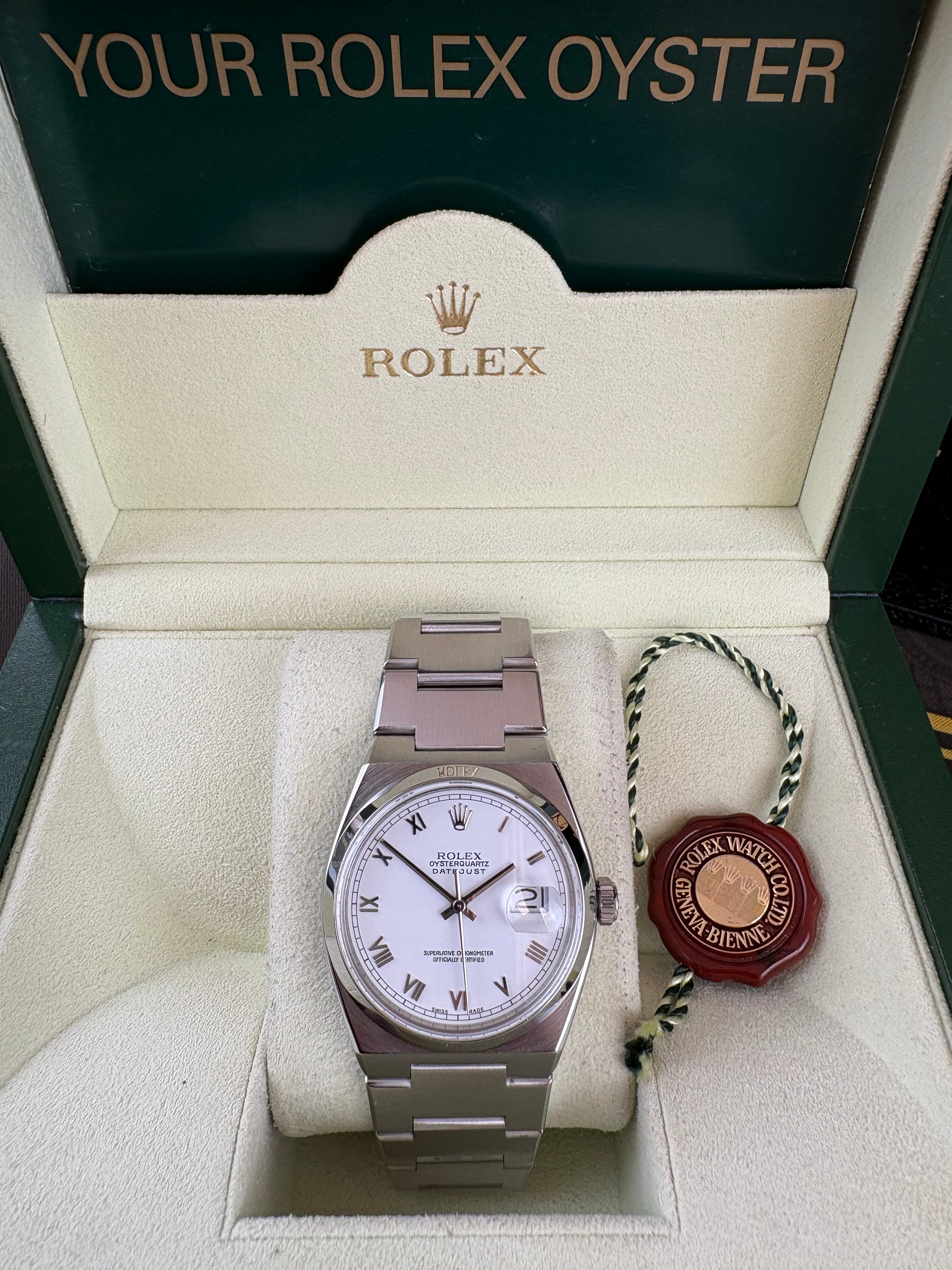Rolex Oysterquartz Datejust 17000 White Roman Dial Box Rolex Service Card 36mm