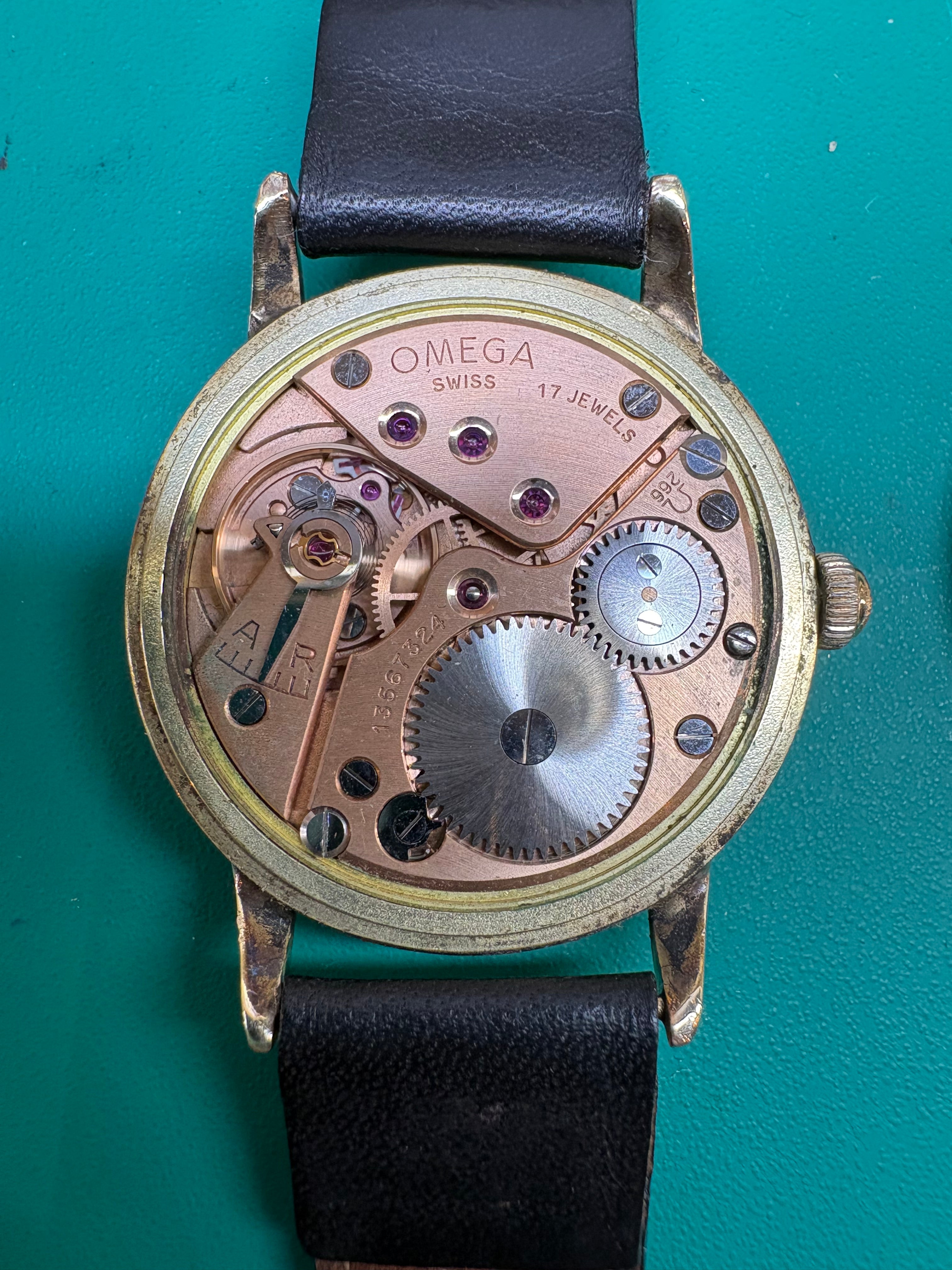 OMEGA Vintage Dress Watch – 14K Solid Gold – Calibre 269 – Manual Wind