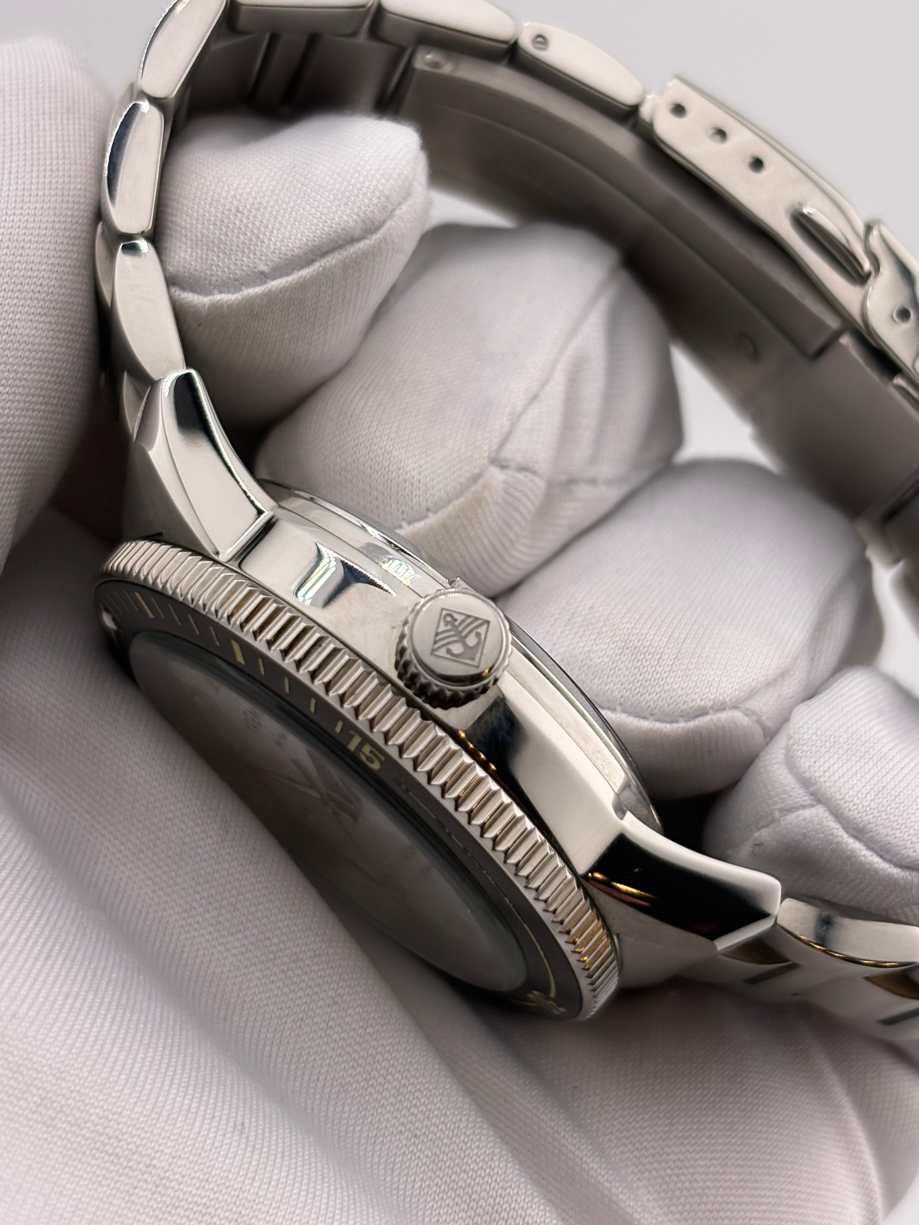 Trematic AC14 39mm Swiss Automatic Diver Sapphire 200m Excellent Condition