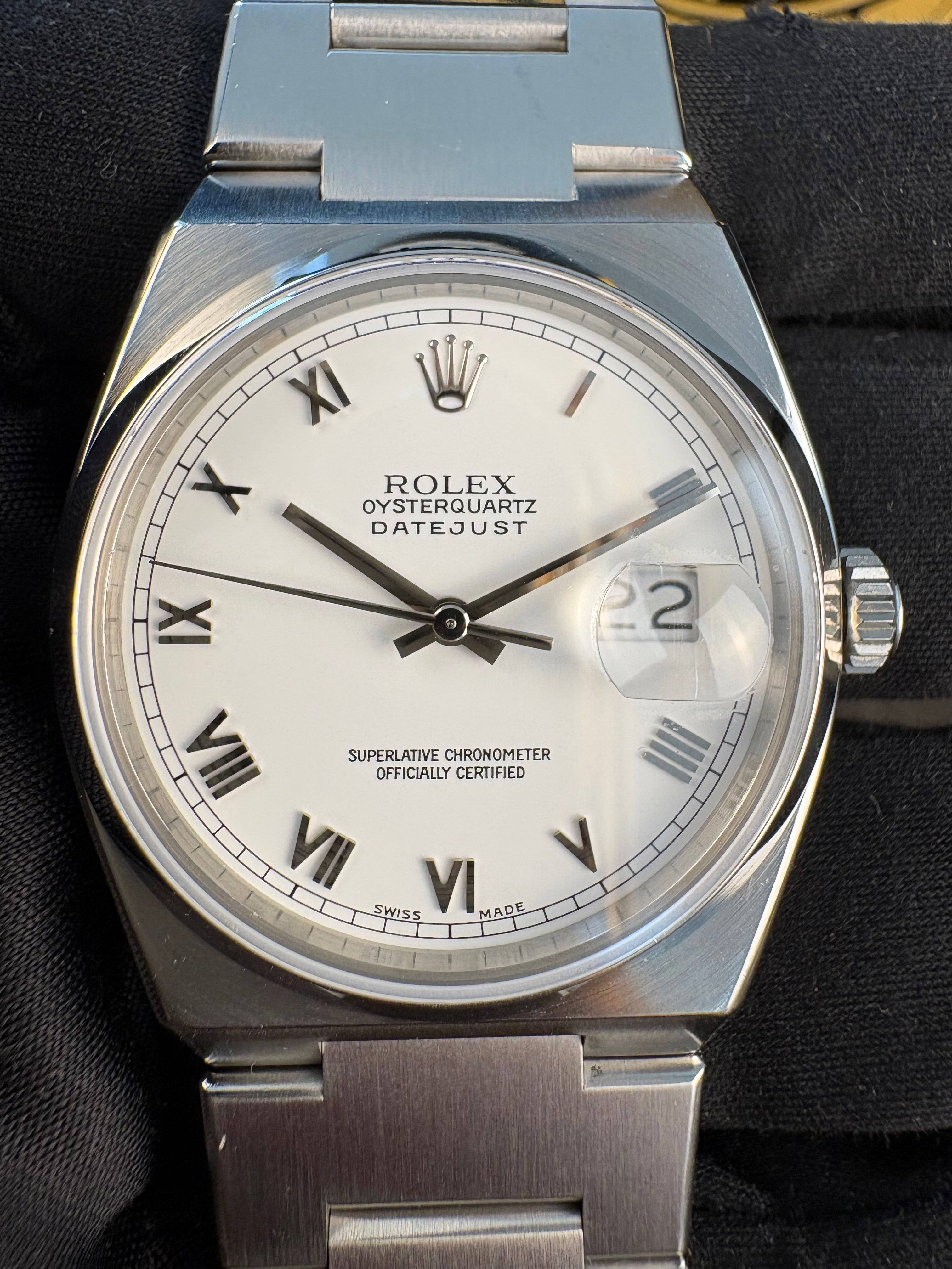 Rolex Oysterquartz Datejust 17000 White Roman Dial Box Rolex Service Card 36mm