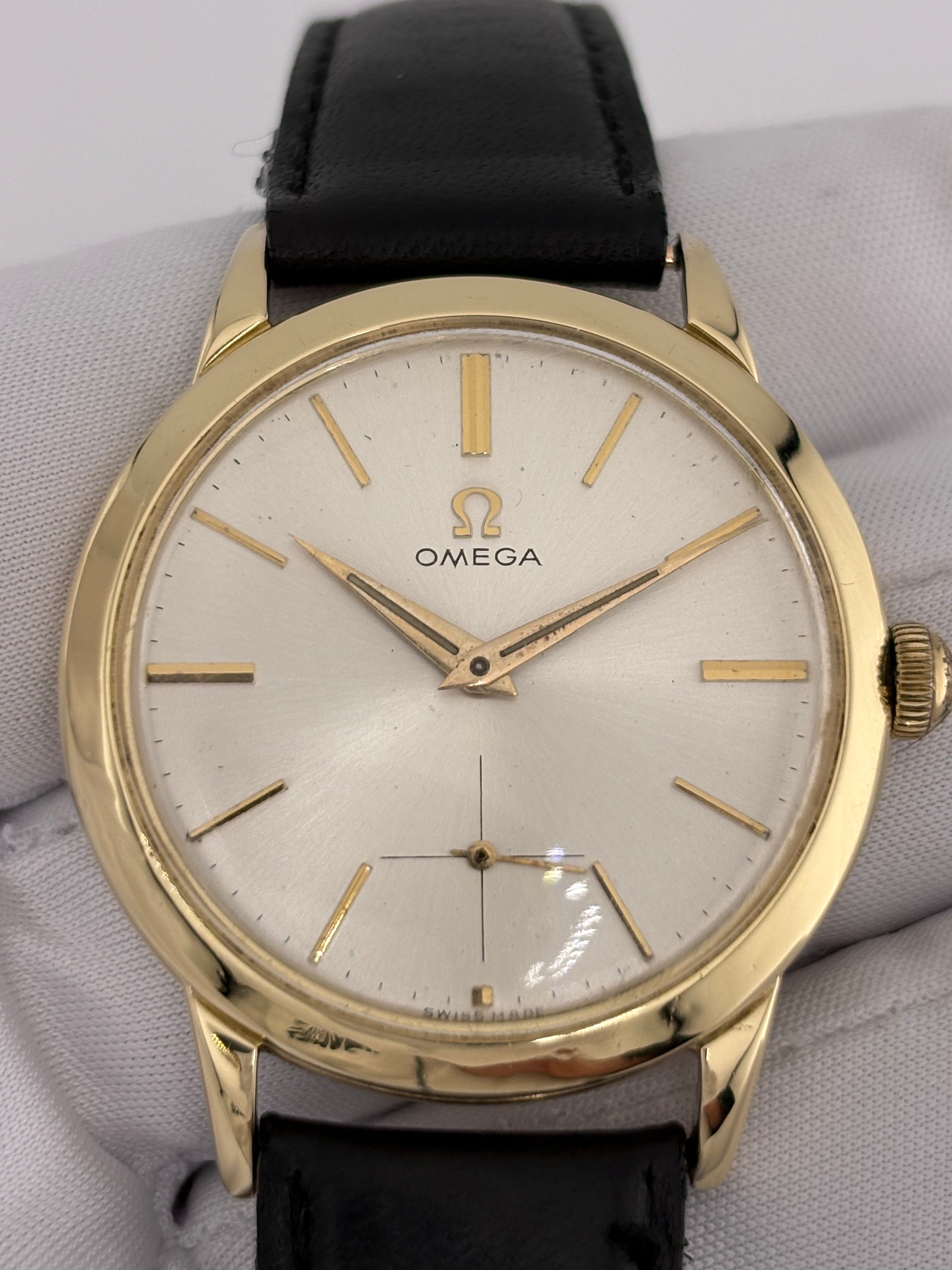 OMEGA Vintage Dress Watch – 14K Solid Gold – Calibre 269 – Manual Wind