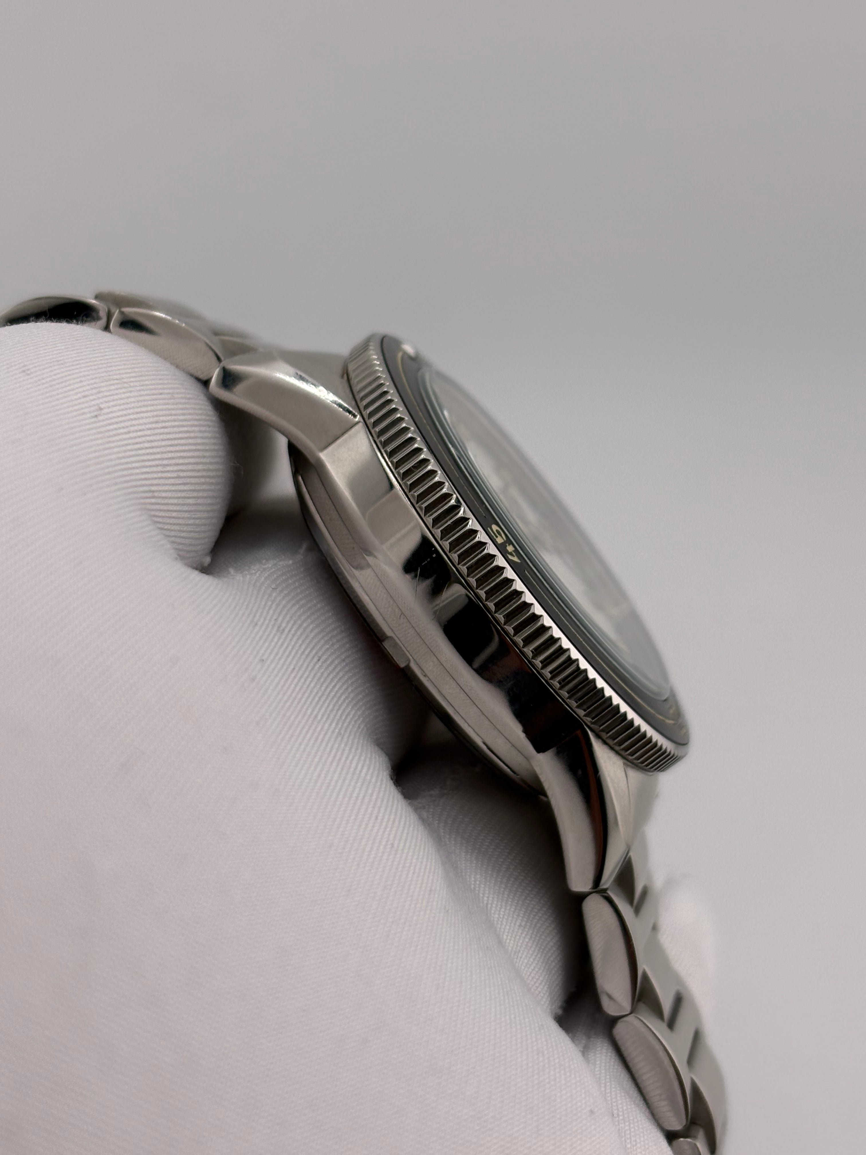 Trematic AC14 39mm Swiss Automatic Diver Sapphire 200m Excellent Condition