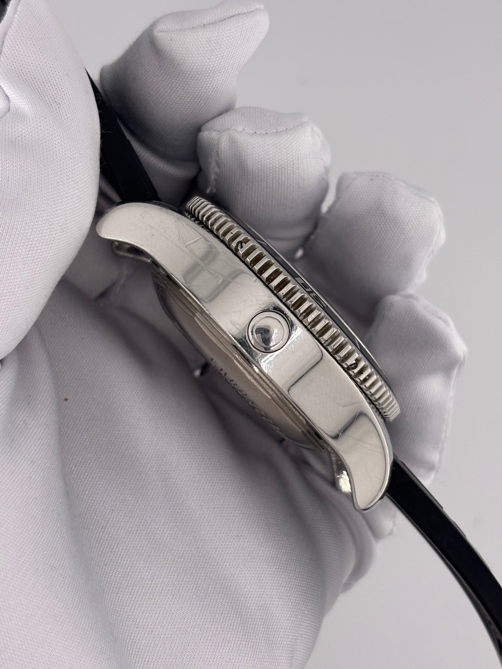 Breitling Superocean Chronograph M2000 A73310A8 46mm Full Set COSC 2012