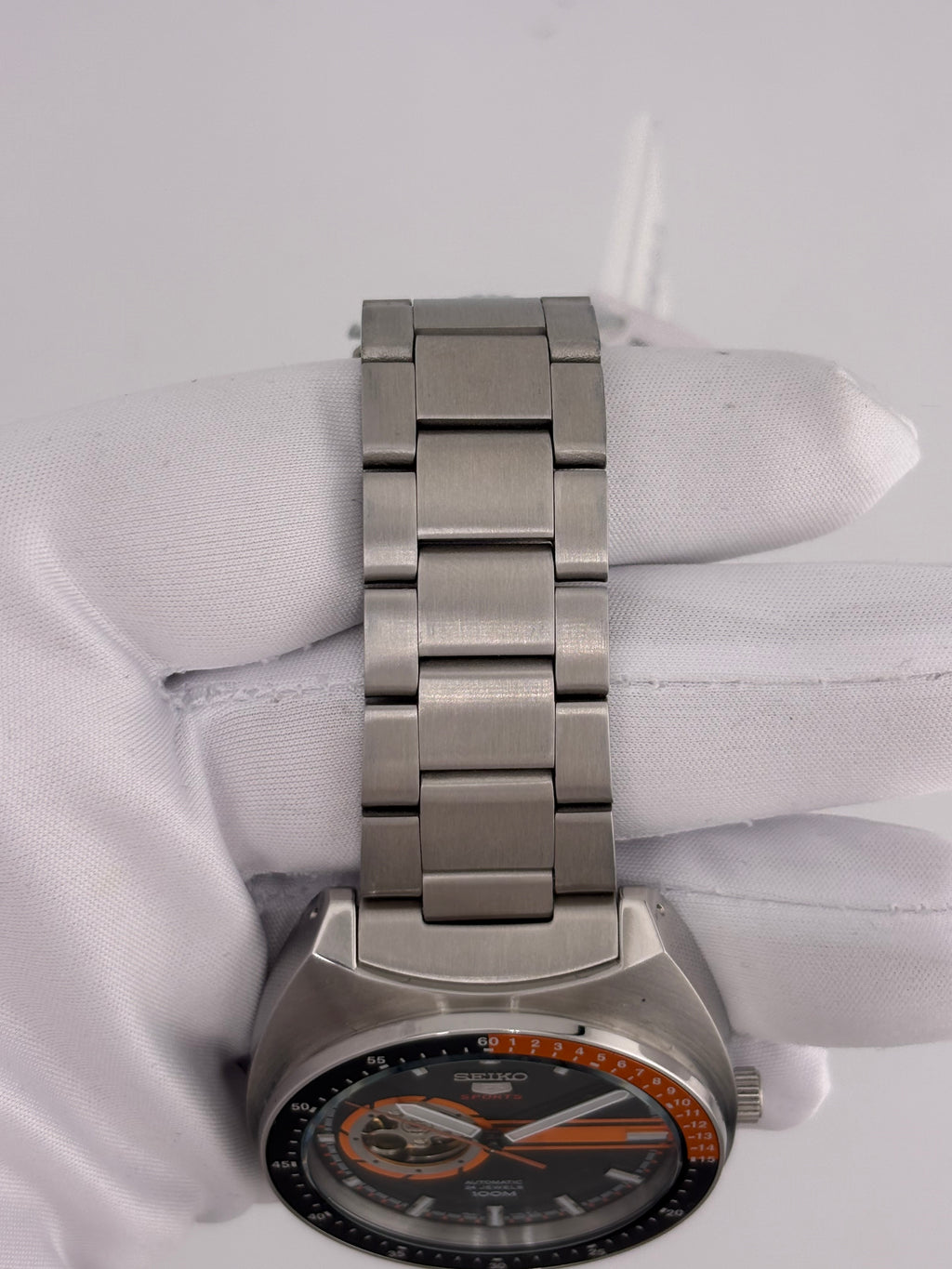 Seiko 5 Sports SSA331K1 “Open Heart Legend”