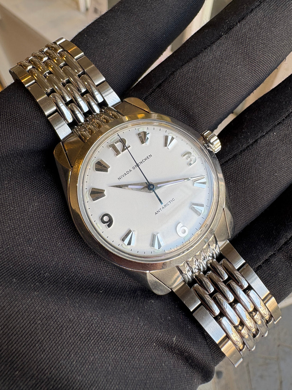 Nivada Grenchen Antarctic 35mm Automatic White Dial – Full Set