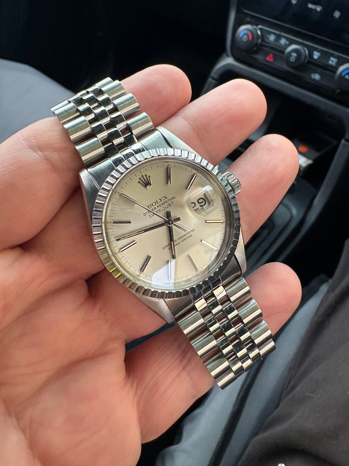 Rolex Datejust 16030 – Silver Dial – Jubilee – Rolex Box & Service Papers