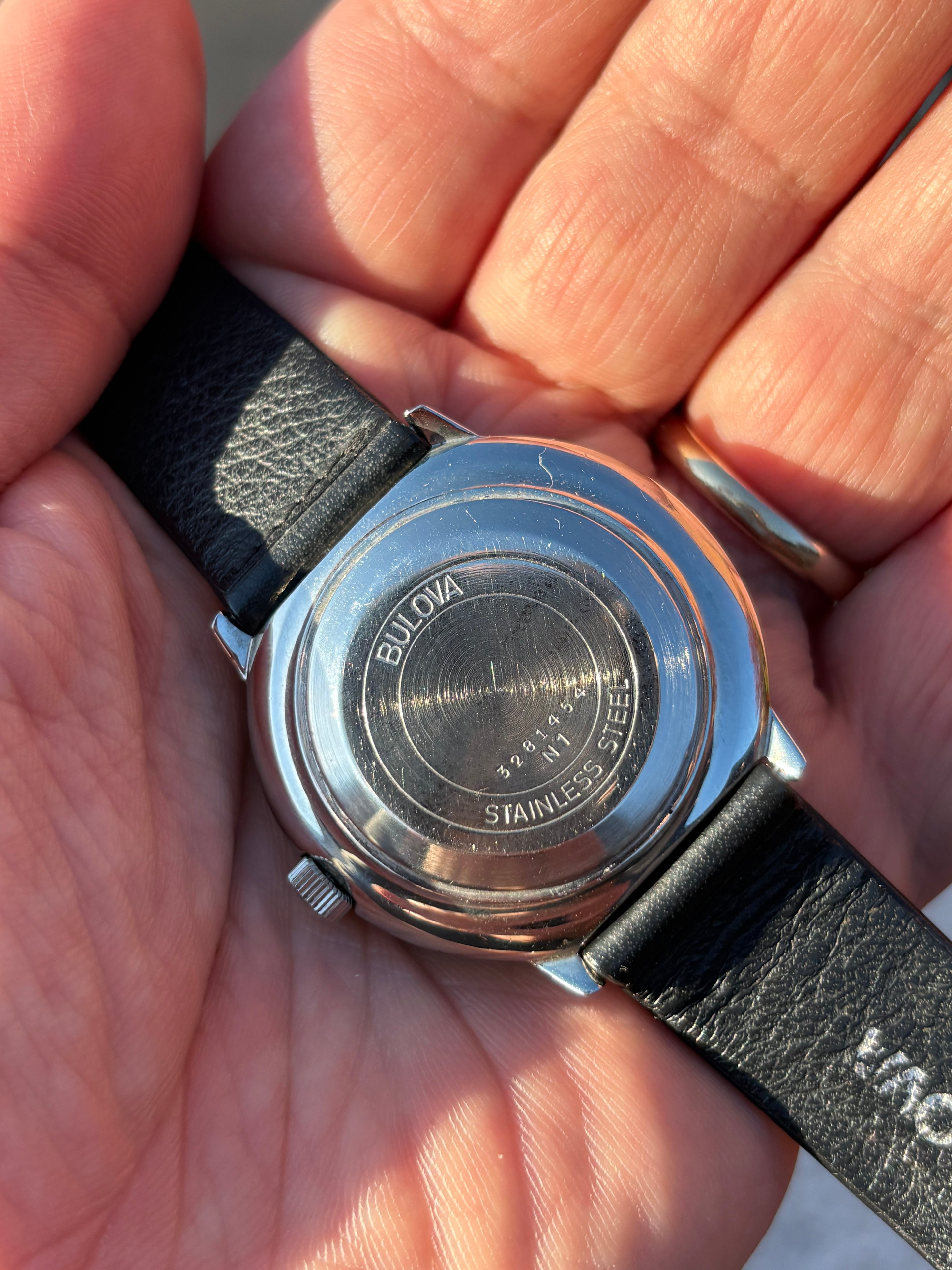Bulova Day-Date N1 1971 – Vintage 70s Piece – Original Box
