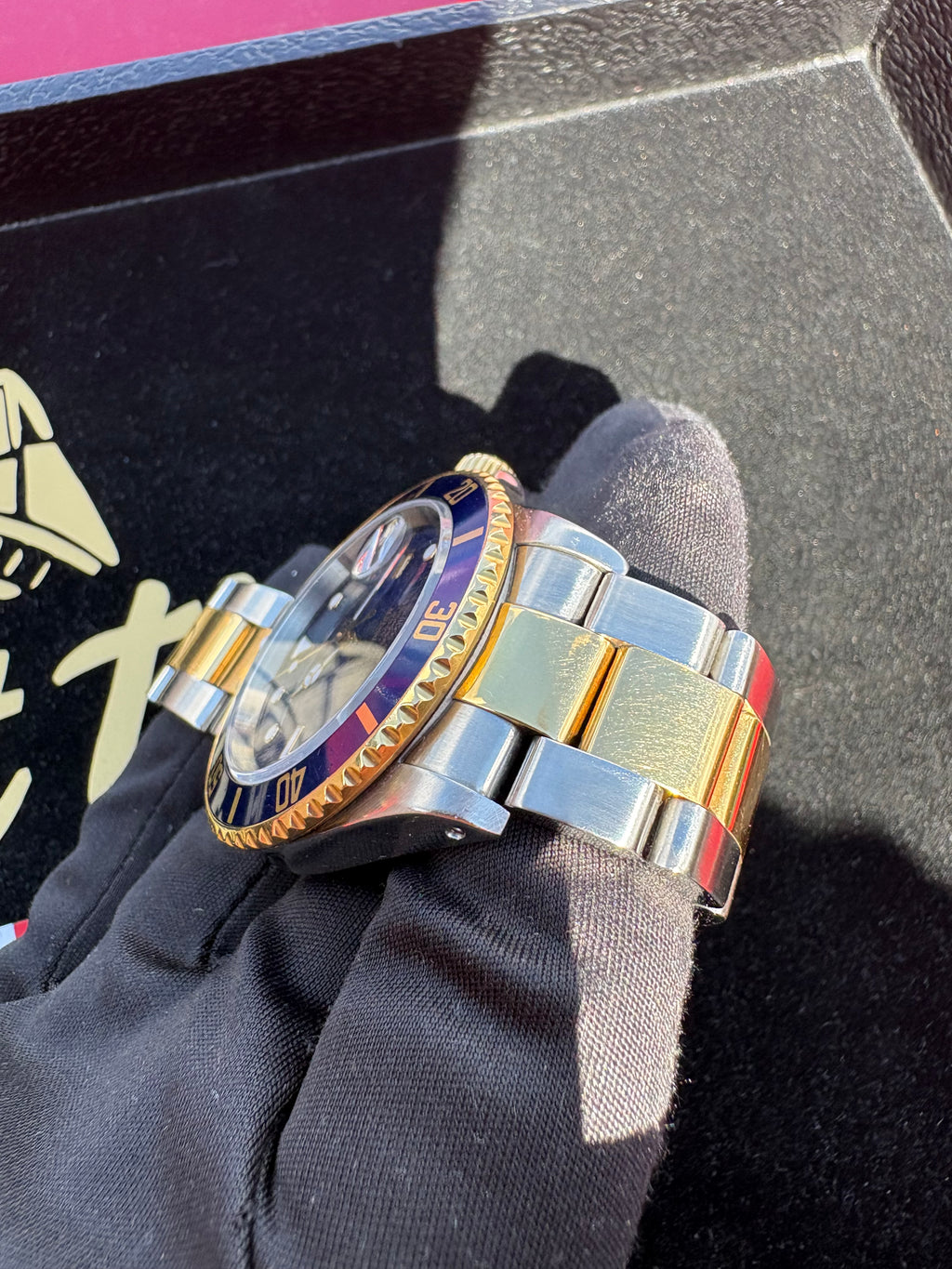 Rolex Submariner Date 16613 “Bluesy” (2002 Y-Serial) |
