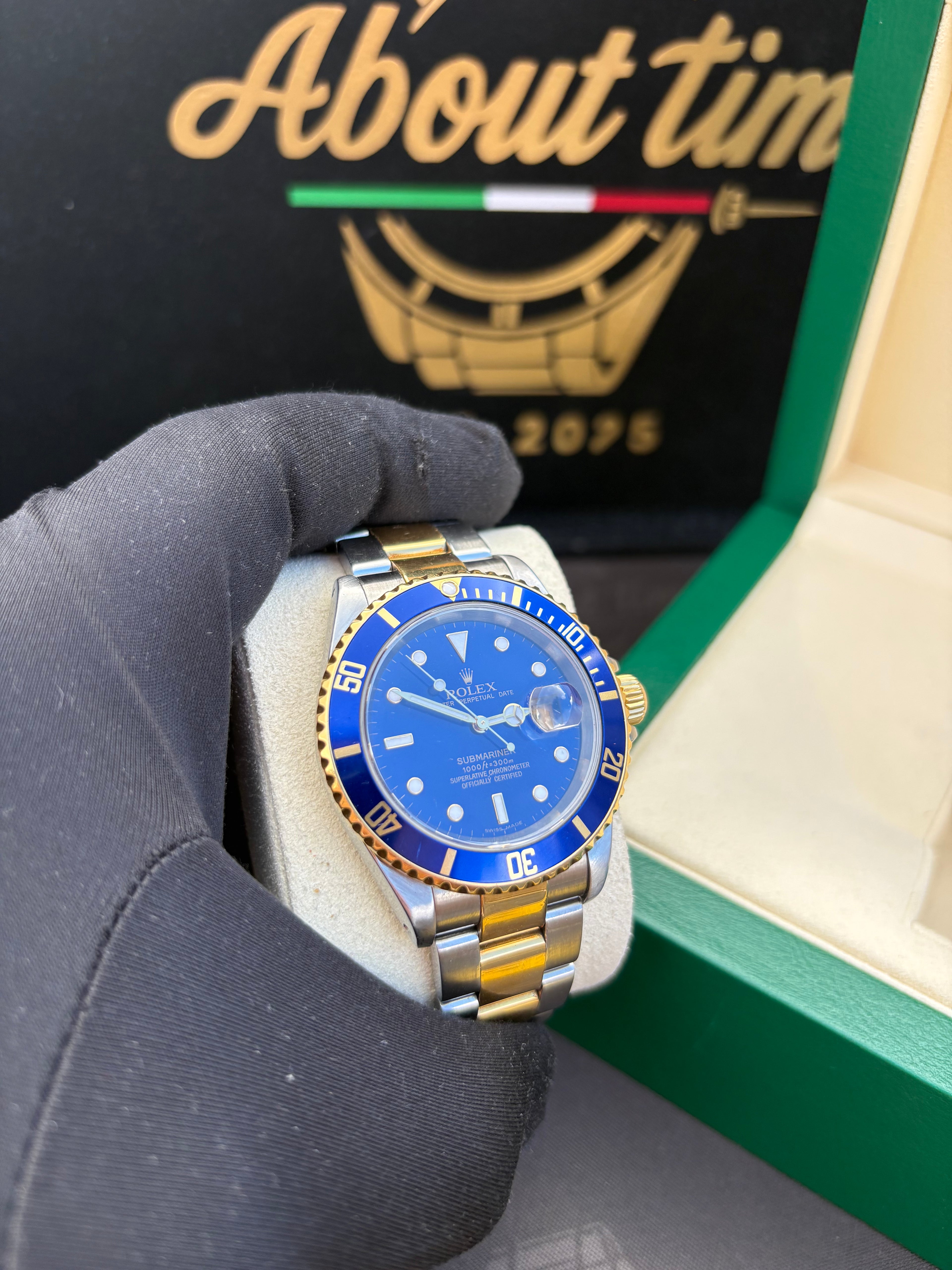 Rolex Submariner Date 16613 “Bluesy” (2002 Y-Serial) |