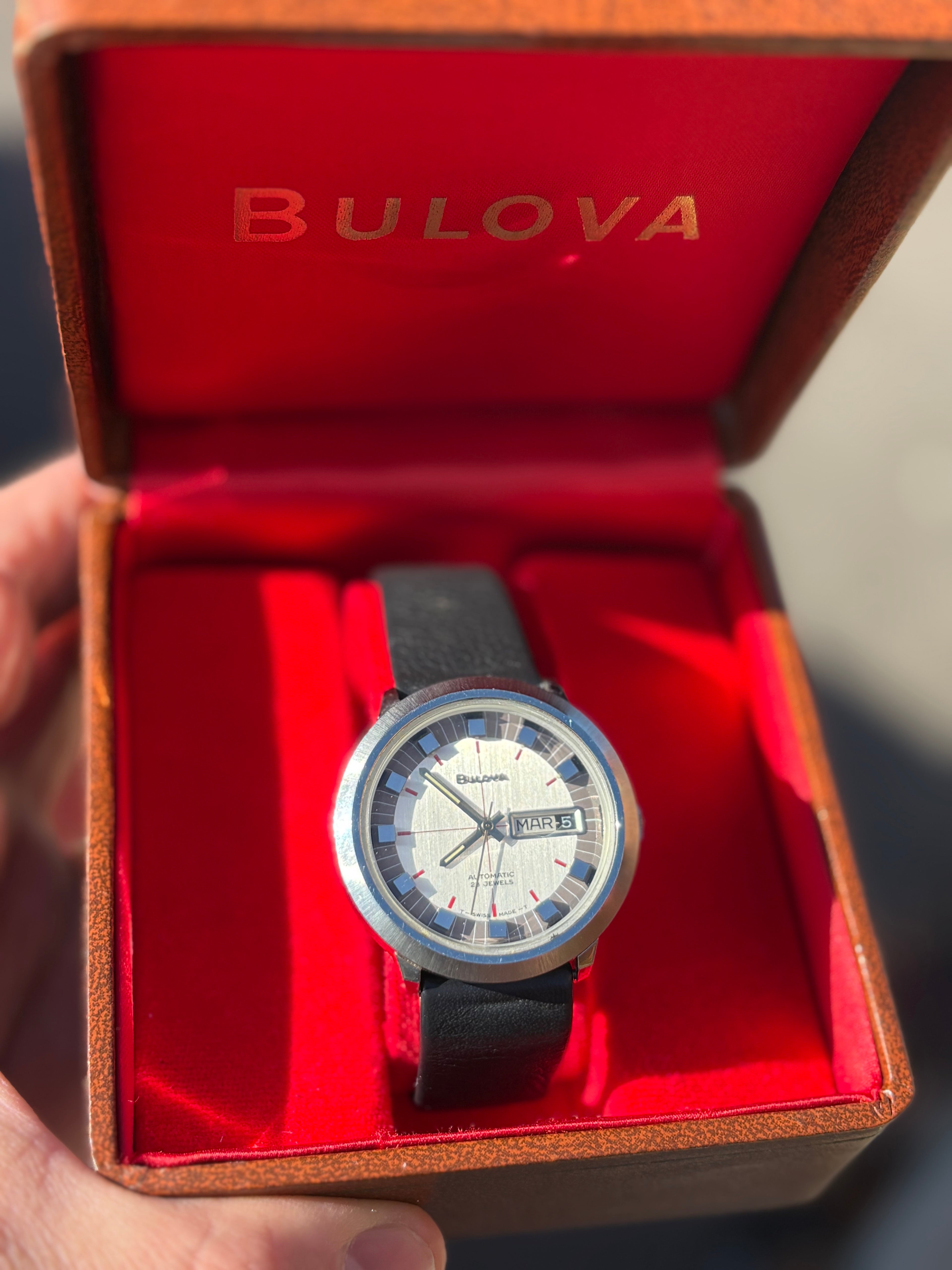 Bulova Day-Date N1 1971 – Vintage 70s Piece – Original Box