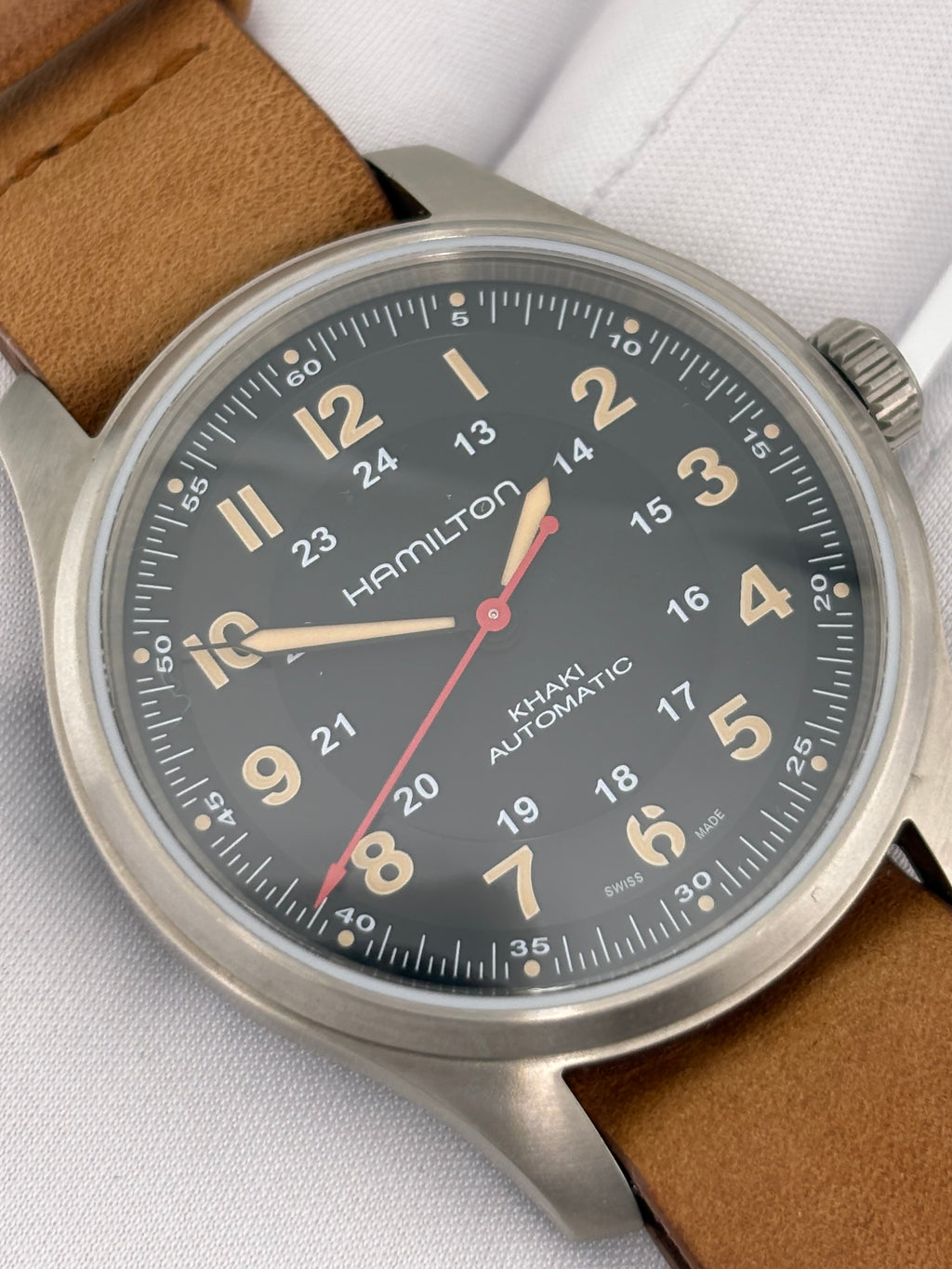 🔹 Hamilton Khaki Field Titanium Far Cry 6 – Limited Edition 42mm Auto