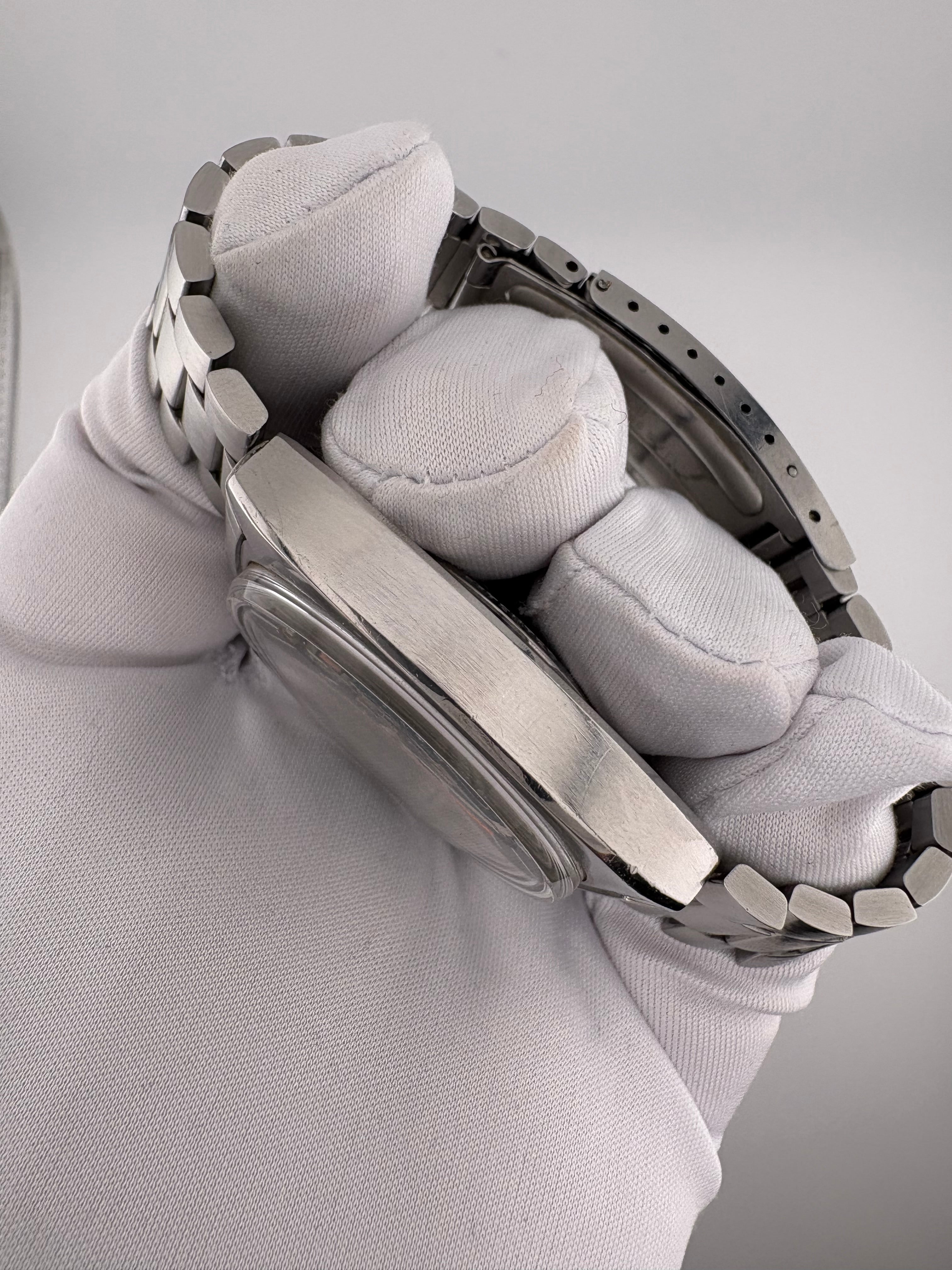 Bulova Accutron Spaceview – 1969 (M9) – Original Bulova Bracelet – Vintage Icon