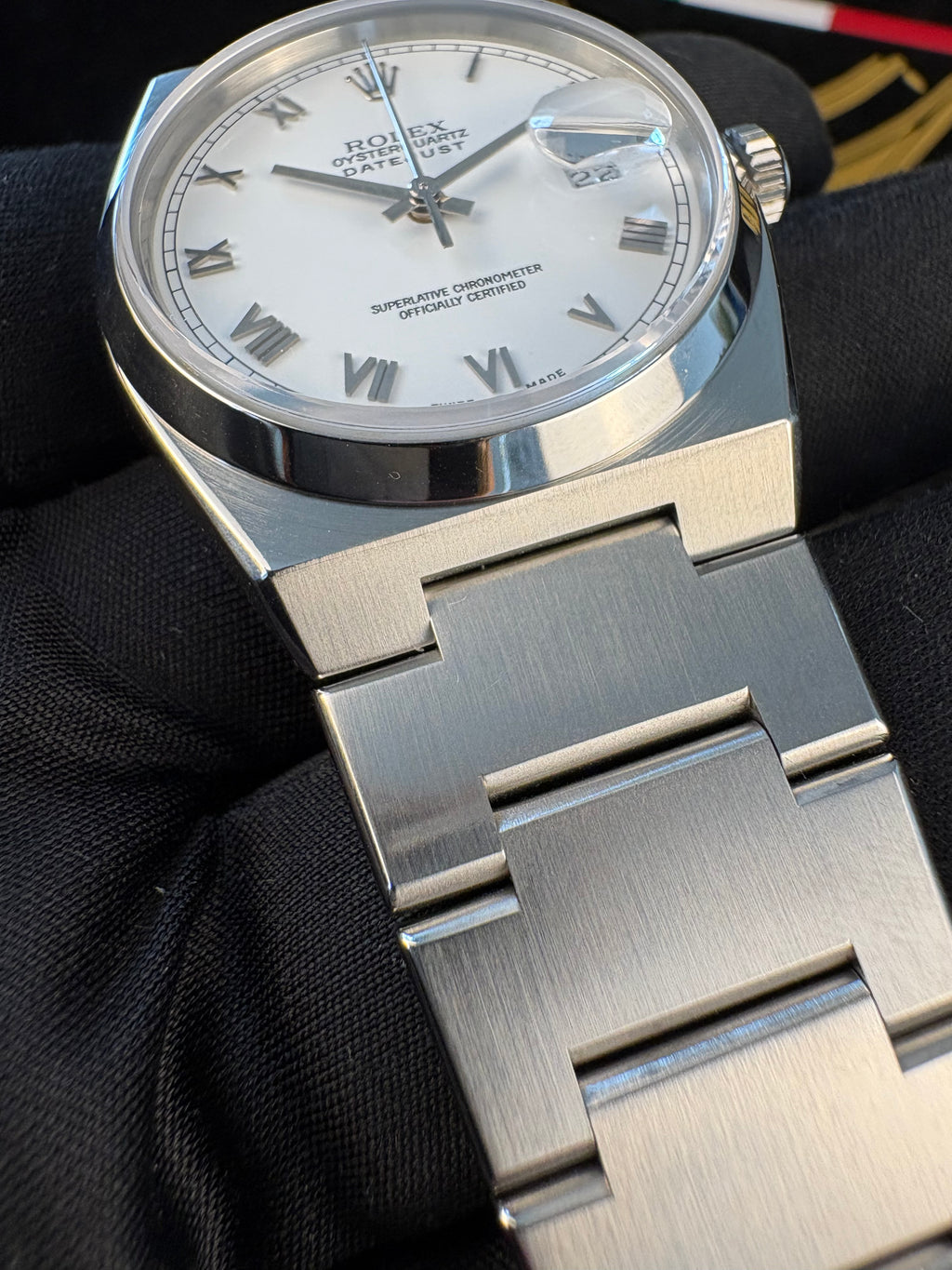 Rolex Oysterquartz Datejust 17000 White Roman Dial Box Rolex Service Card 36mm